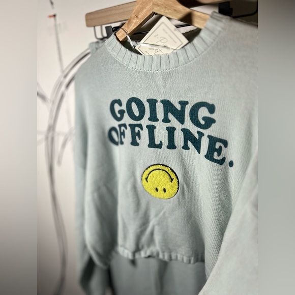 NEW Moon & Madison Graphic Sweater Set, Light Blue, Wide Leg, Going Offline, Med - Picture 5 of 12